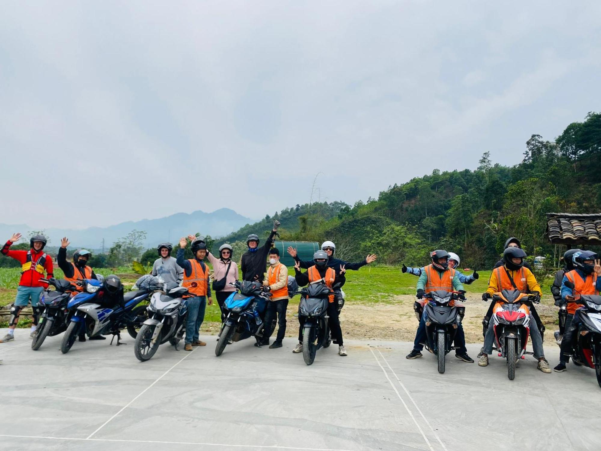 Ban Bang Ecolodge Tours & Motorbike Rental Hà Giang Eksteriør billede