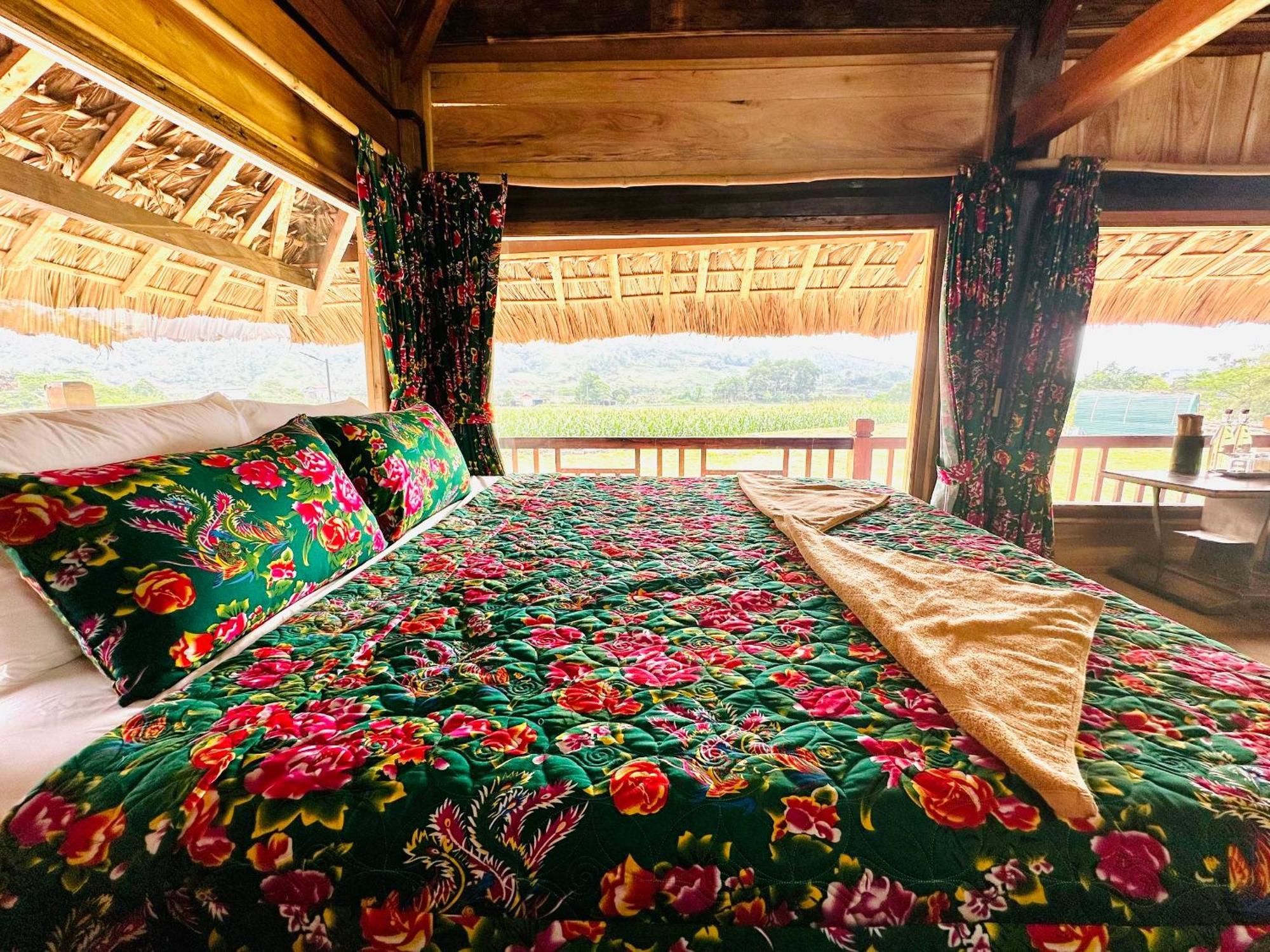 Ban Bang Ecolodge Tours & Motorbike Rental Hà Giang Eksteriør billede