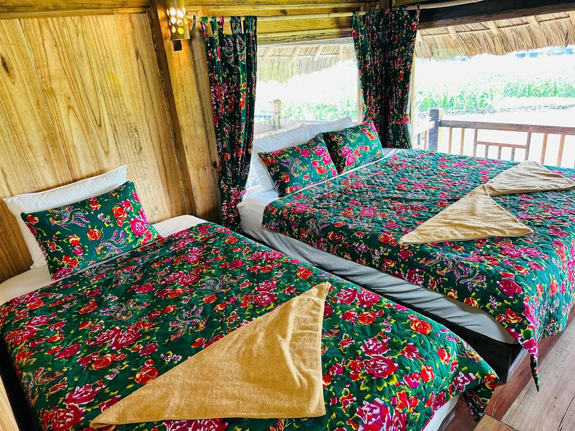 Ban Bang Ecolodge Tours & Motorbike Rental Hà Giang Eksteriør billede