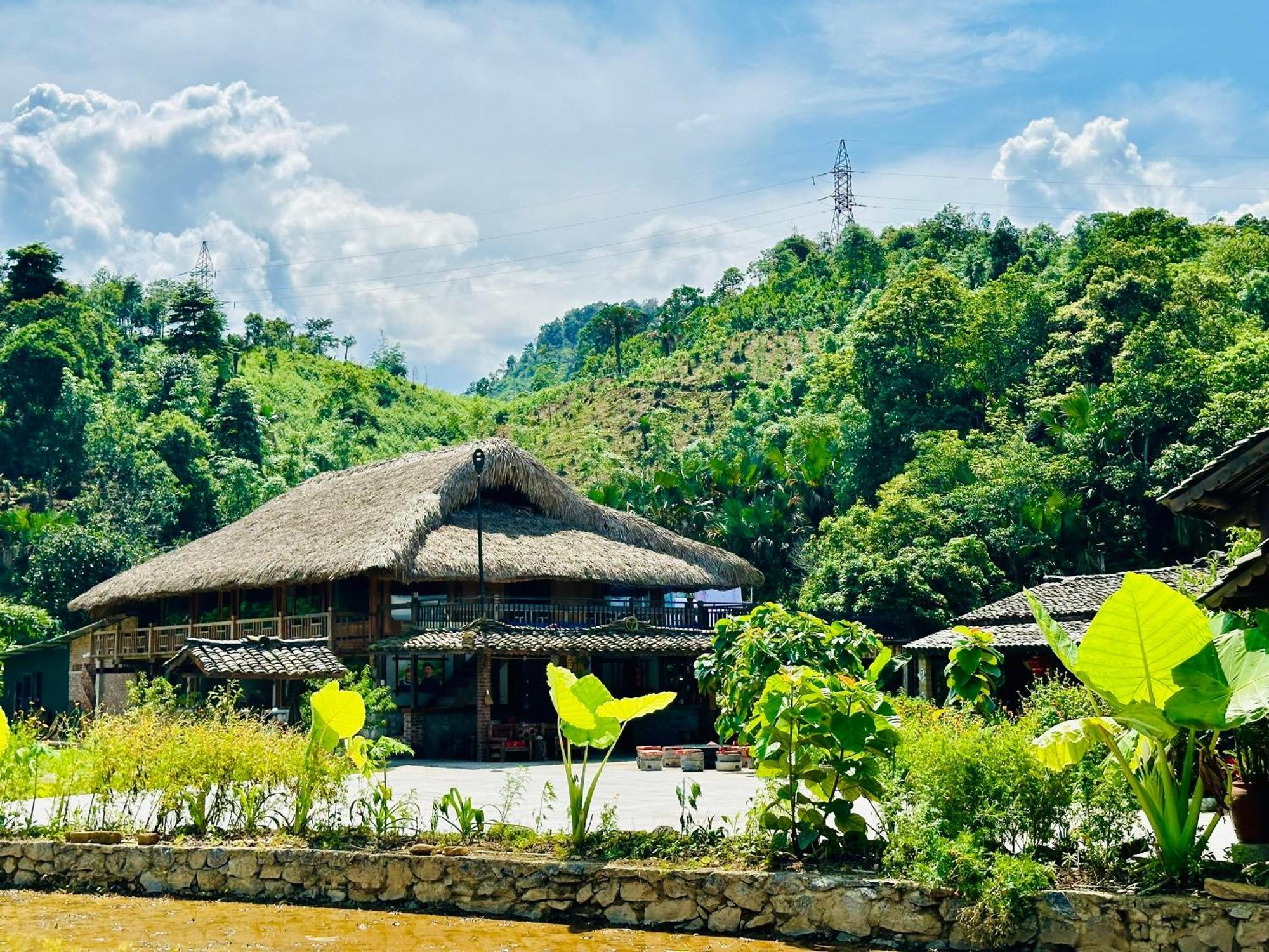 Ban Bang Ecolodge Tours & Motorbike Rental Hà Giang Eksteriør billede